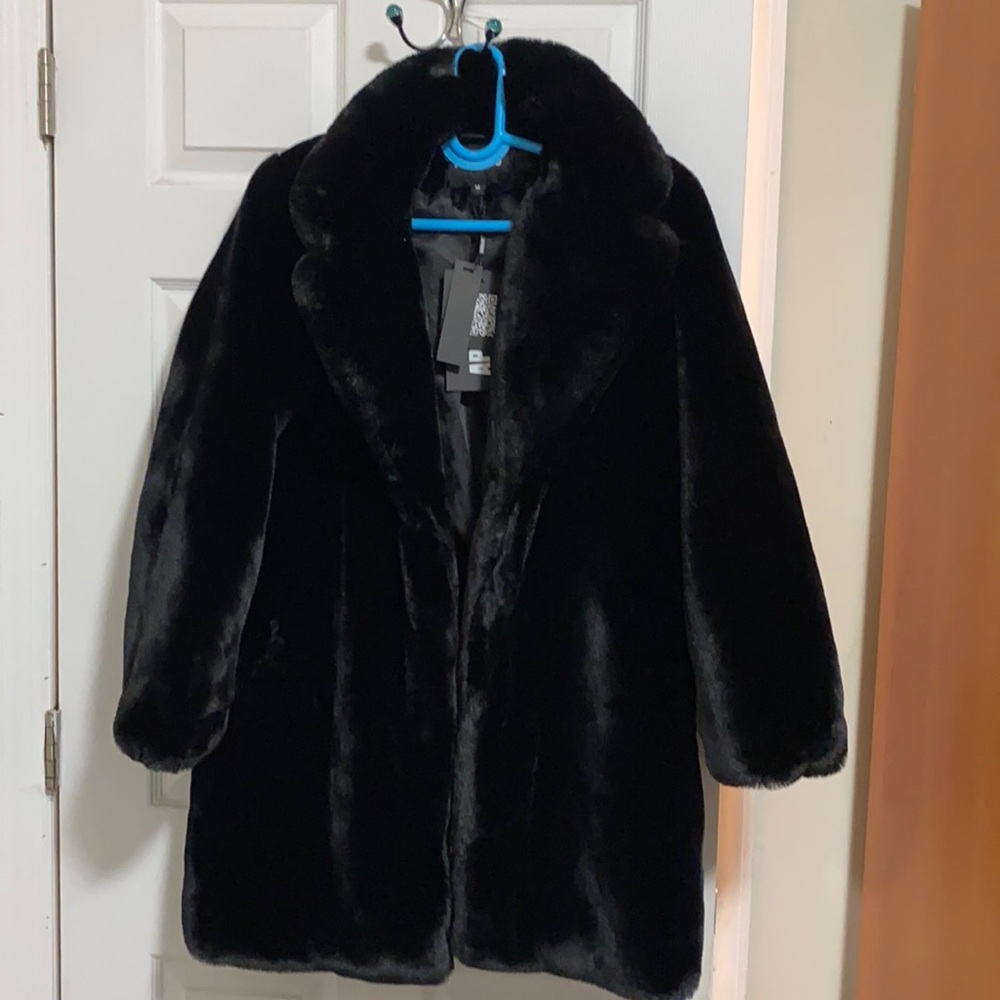 Apparis black Stella coat size medium